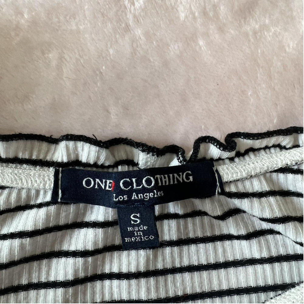 Shirts - Picture 4 of 4